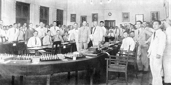 Prueter - Simultaneous - Blindfolded Chess Exhibition