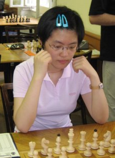 Hou Yifan - First Saturday - LearningChess